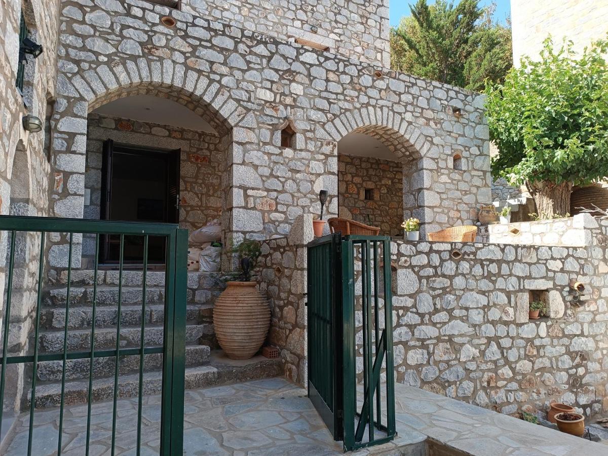 Mani Home Neo Oitilo Exterior photo