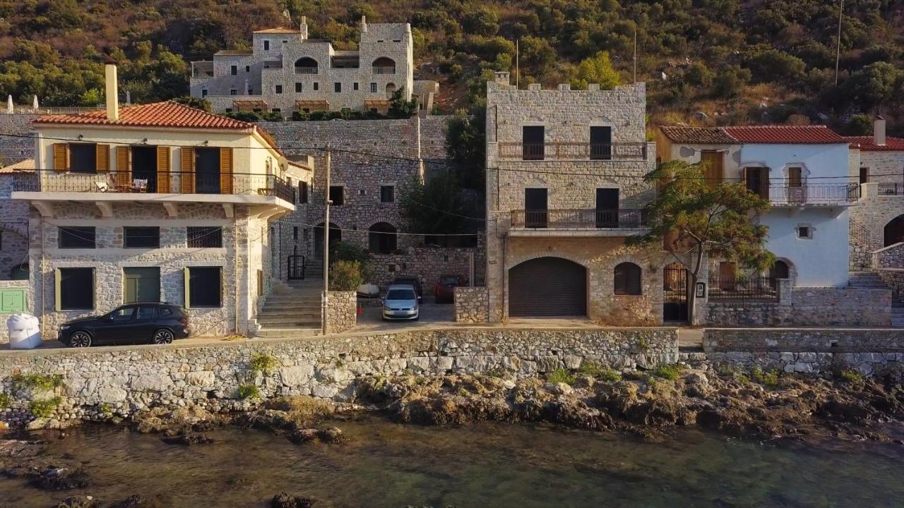 Mani Home Neo Oitilo Exterior photo